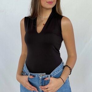 ZARA Basic Made in Spain Vintage Fundamentals Top Scoop Neck Cap Sleeve Medium